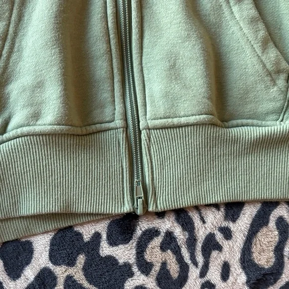 Budweiser Olive Green Zip-Up Hoodie - Picture 7 of 9